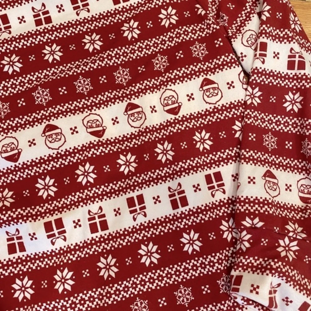 Shosho Christmas Holiday Pajamas PJ Set Red White Fair Isle Santa Claus M Lounge